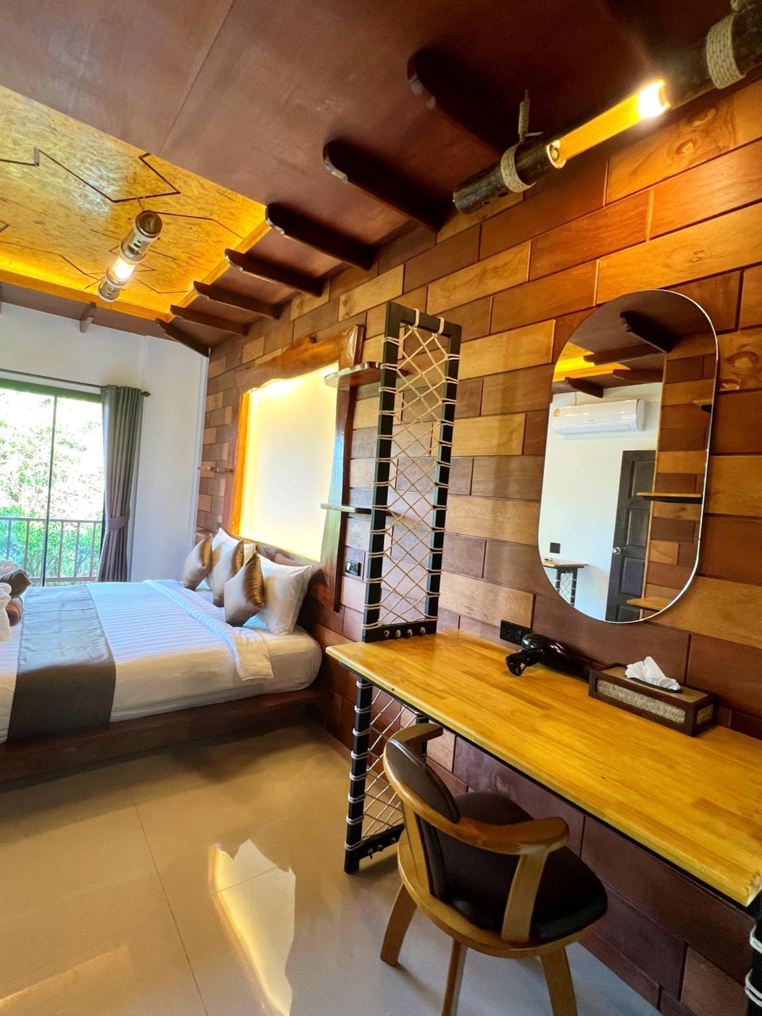 Puteri Lanta Family Villas Koh Lanta Quarto foto